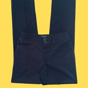 🖤 Black Blazer Pants – Size 4 – Timeless & Sleek! 🖤